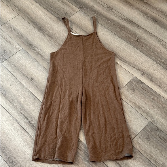 Oak + Fort romper jumpsuit Size large - Picture 2 of 4